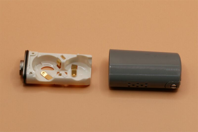 Datei:Nucleus 7 Batteriemodul grau.jpg
